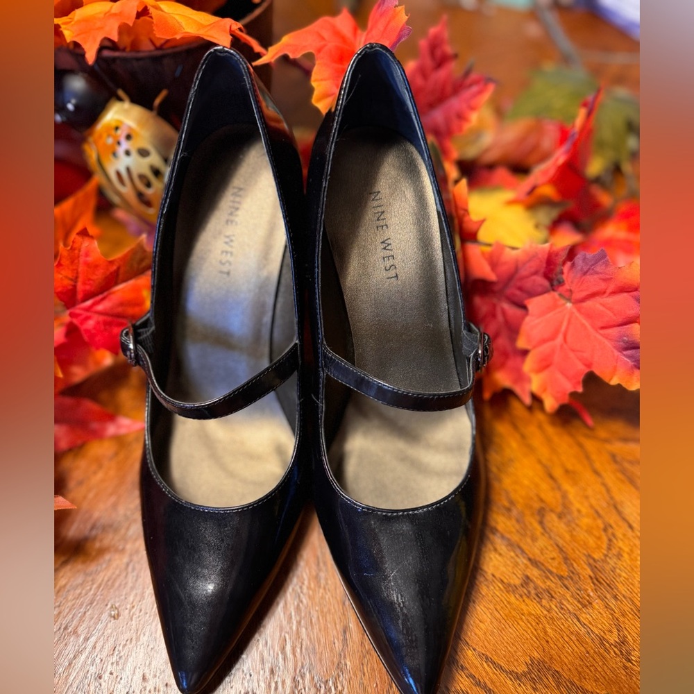 Nine West Black Pointed-Toe Mary Jane Heels